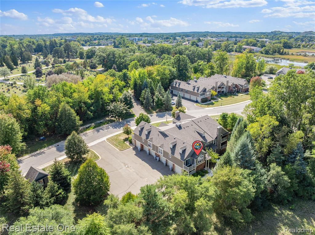 4259 Deeside Drive, Brighton, MI 48116 — Photo 18