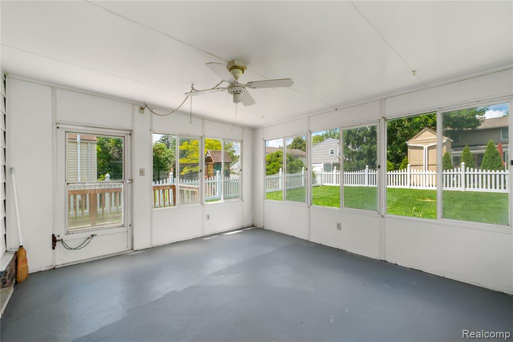 42352 Park Ridge Road, Novi, MI — Photo 19