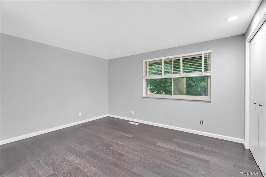 6016 Plantation Drive, Grand Blanc, MI 48439 — Photo 35