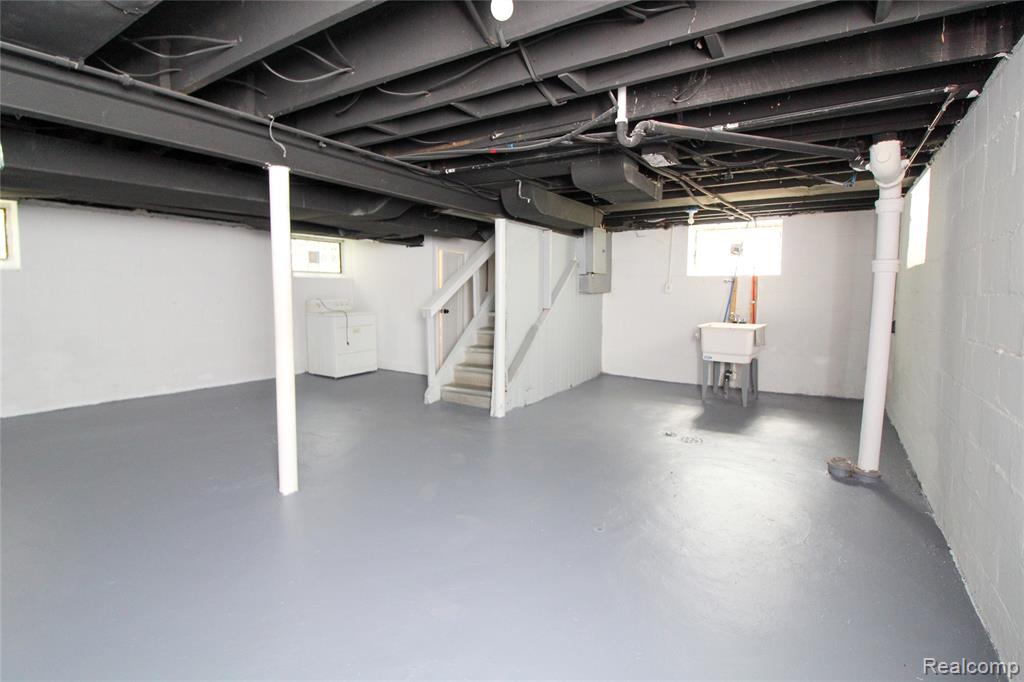 10310 Wayburn Street, Detroit, MI 48224 — Photo 24