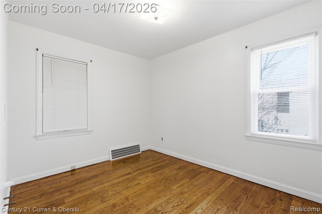 2729 Thomas Avenue, Berkley, MI 48072 — Photo 12