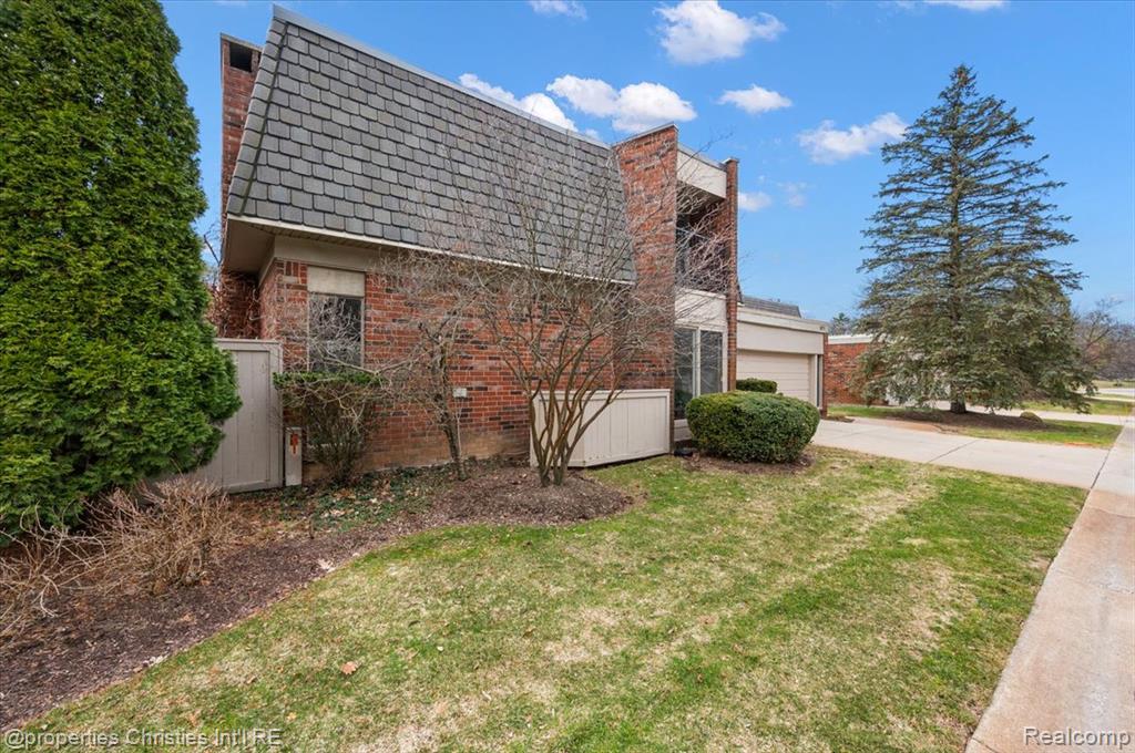 971 Stratford Lane, 22, Bloomfield Hills, MI 48304 — Photo 57