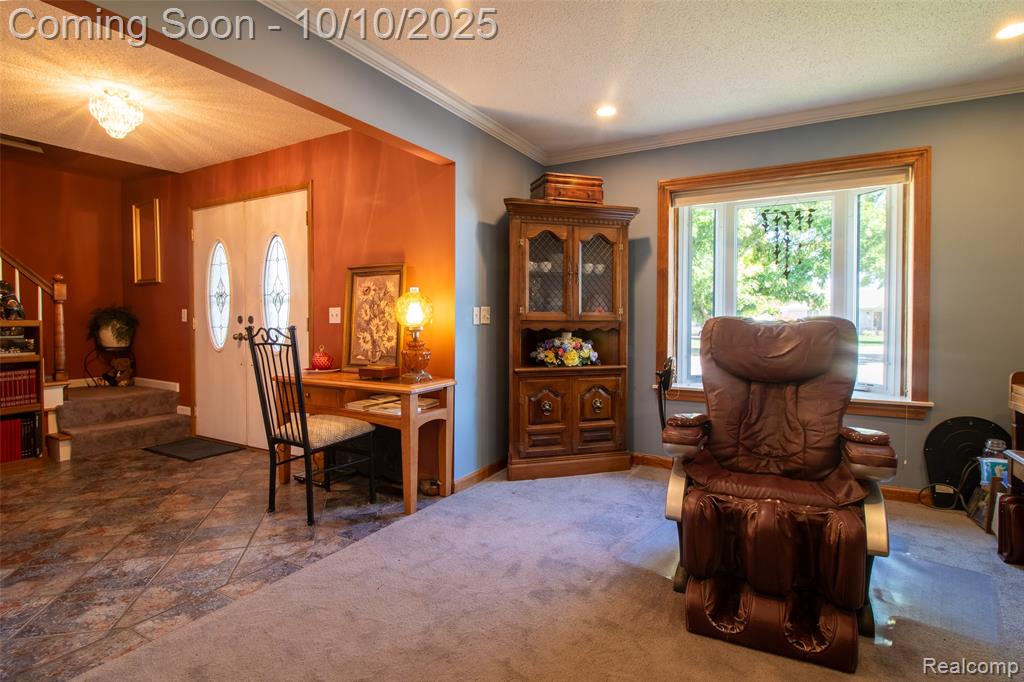 22321 N Fairway Drive, Woodhaven, MI 48183 — Photo 11