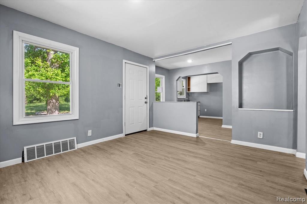 16139 Lamphere Street - Photo 3