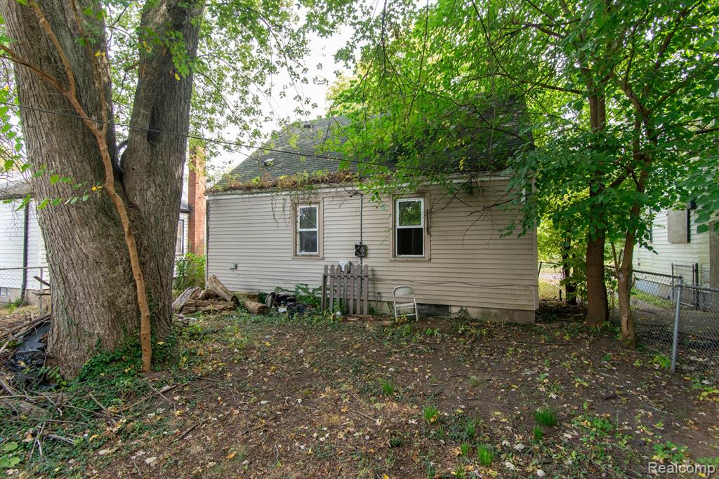 326 Eastlawn Street, Detroit, MI 48215 — Photo 68
