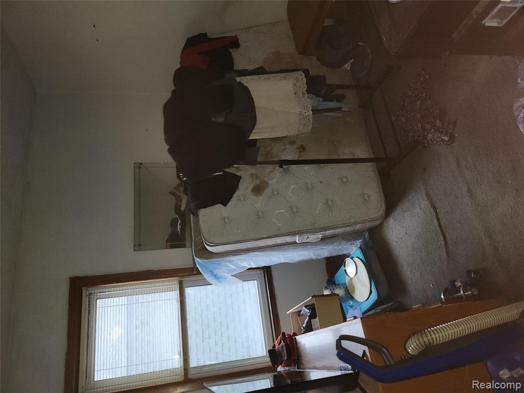 585 Owen Street, Detroit, MI 48202 — Photo 13