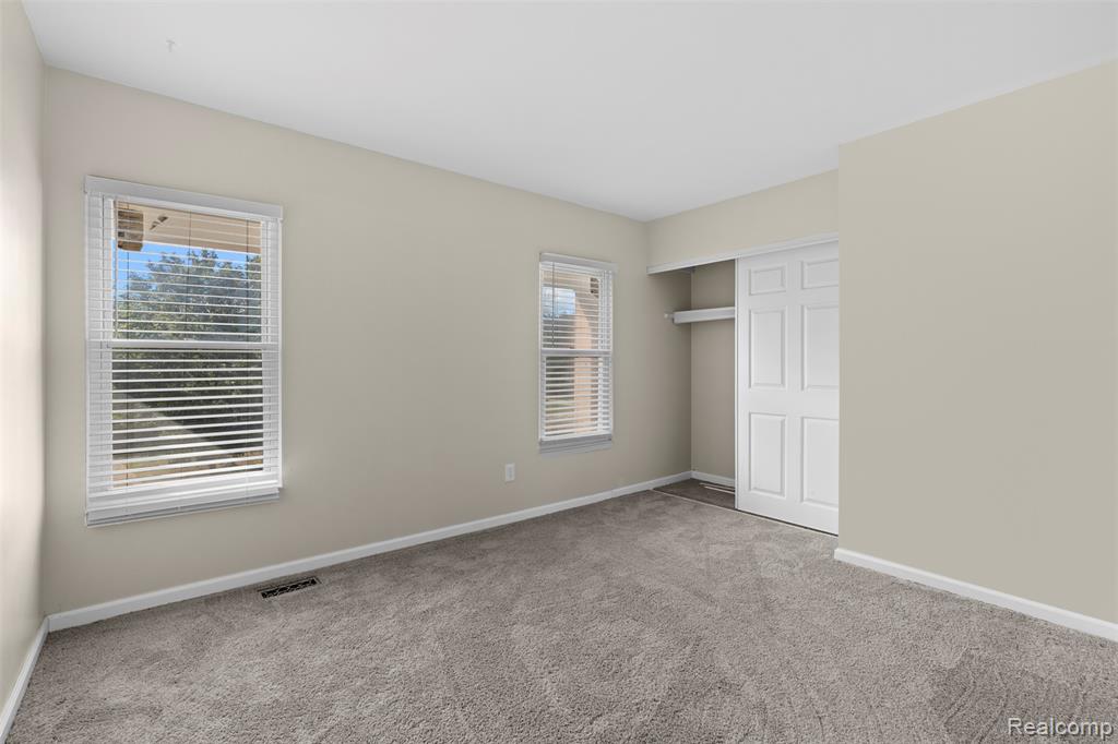 5428 Hammersmith Drive, West Bloomfield, MI — Photo 14