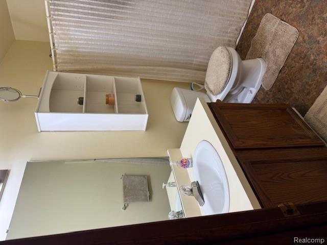5496 Elizabeth Lake Road, Waterford, MI 48327 — Photo 15