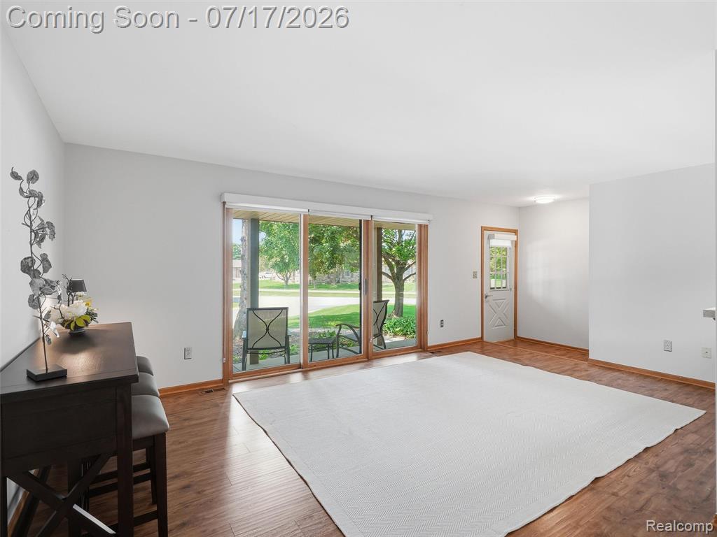 49139 Conway Court, 25, Utica, MI 48315 — Photo 10