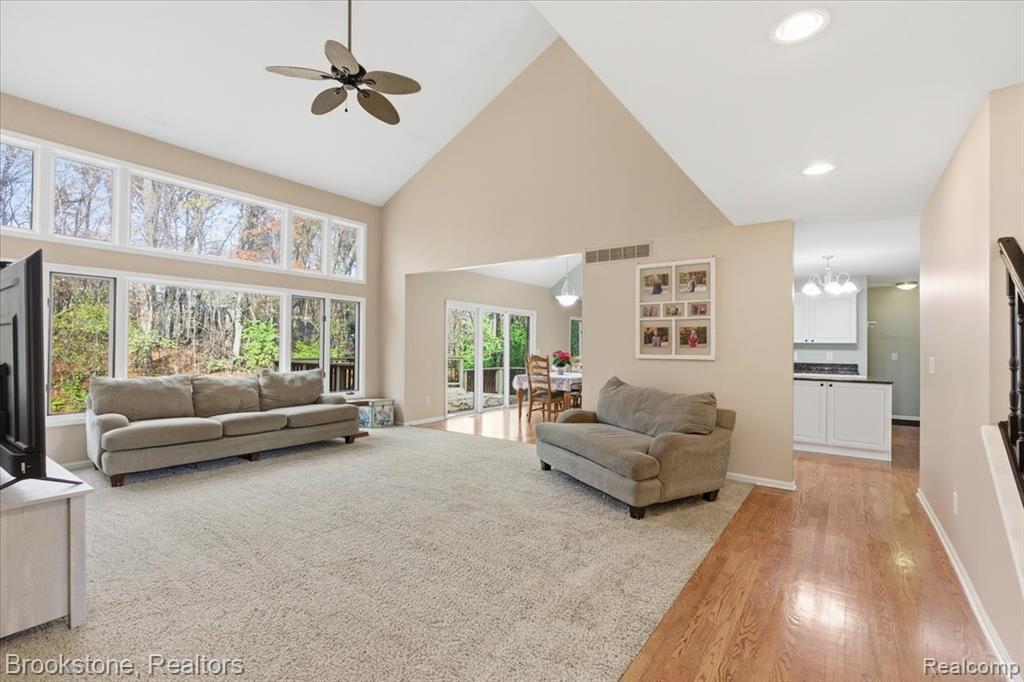 9748 Forest Ridge Drive, Clarkston, MI 48348 — Photo 25