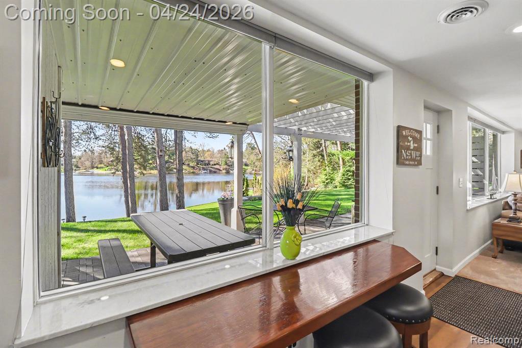 1085 Abseguami Trail, Lake Orion, MI 48362 — Photo 28
