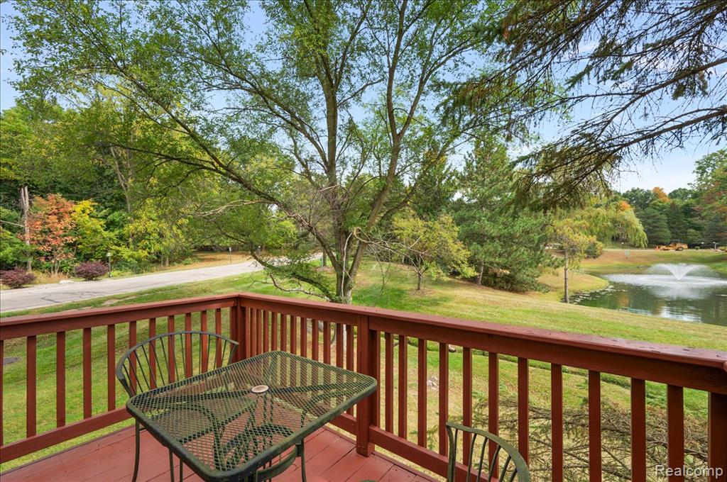 7481 Hickory Hill Drive, 25, West Bloomfield, MI — Photo 10