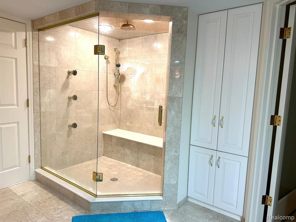 989 ELMSMERE Drive, Northville, MI 48167 — Photo 25