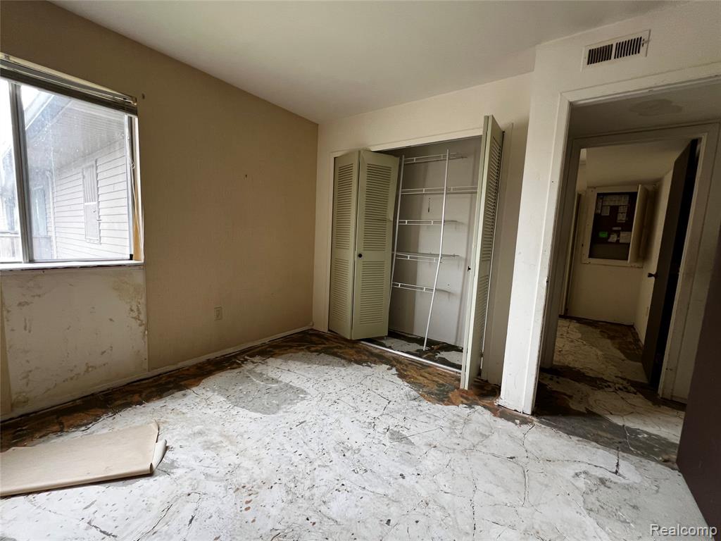 8737 Green Willow Street, 9, Brighton, MI 48116 — Photo 6