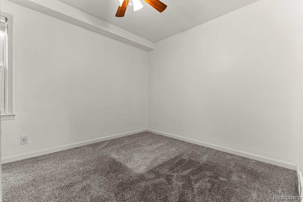 450 N Denwood Street, Dearborn, MI 48128 — Photo 21