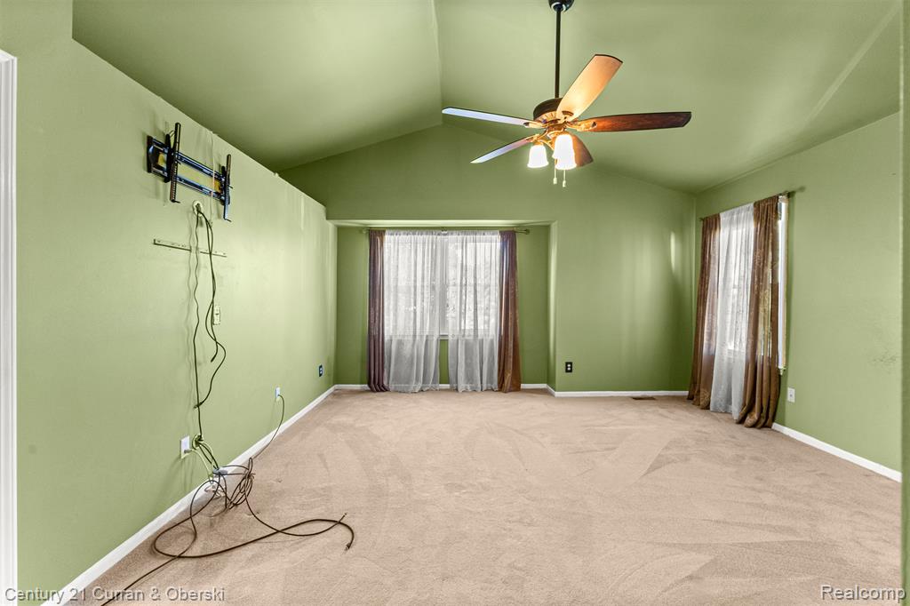 710 Saint Johns Blvd. Saint Johns Boulevard, Lincoln Park, MI 48146 — Photo 34