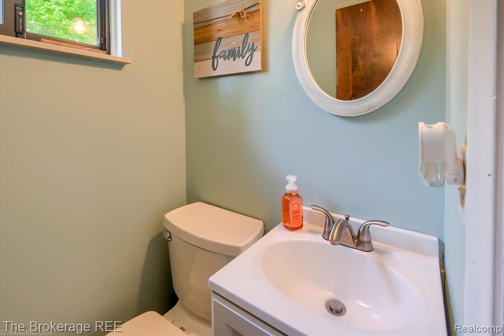 5042 Cook Road, Swartz Creek, MI 48473 — Photo 29