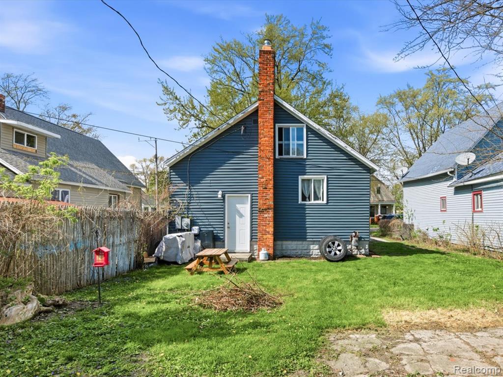 2506 Division Street, Port Huron, MI 48060 — Photo 25