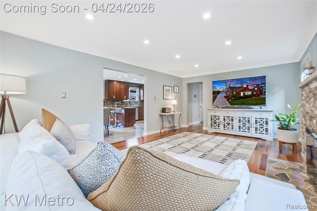 12721 Lincoln Drive, Huntington Woods, MI — Photo 14