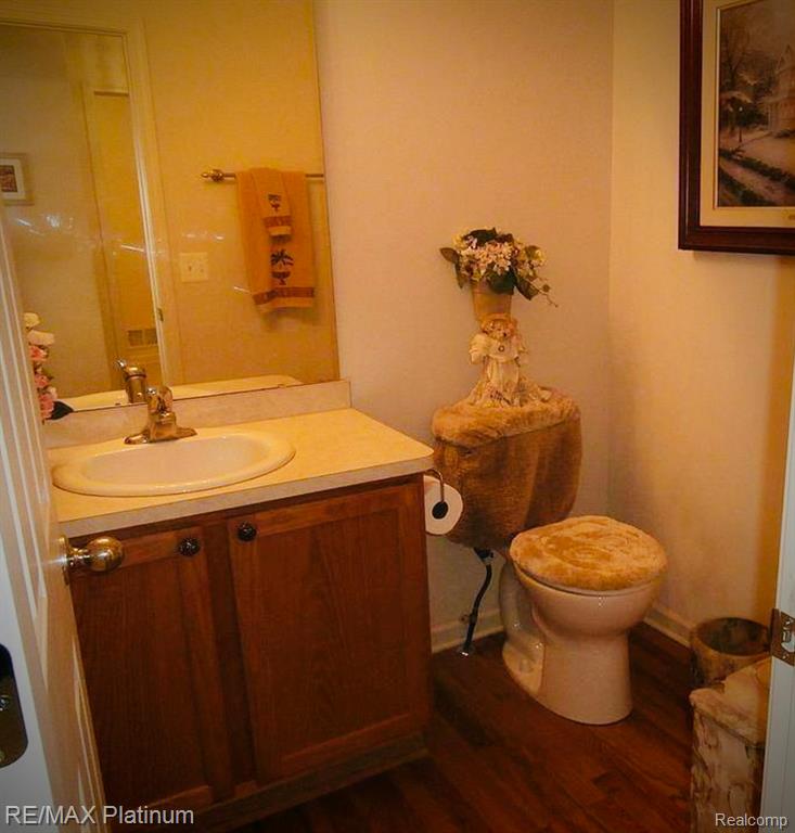707 Glenlivet Street, Howell, MI 48843 — Photo 22