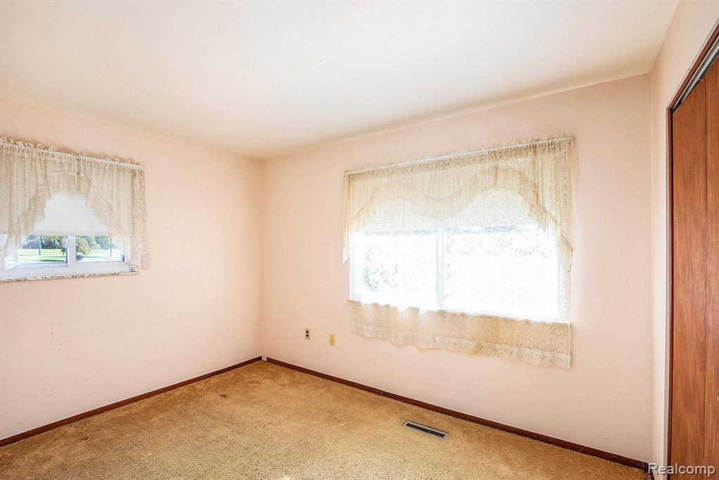 9176 MEISNER Road, Casco, MI 48064 — Photo 16
