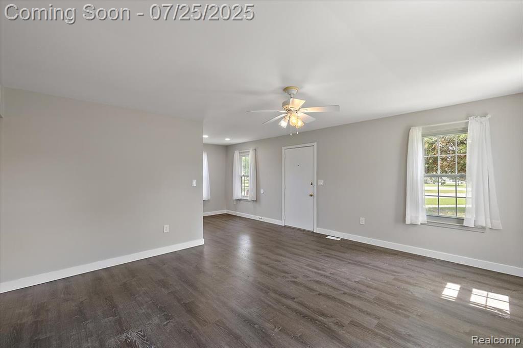39869 Village Wood Lane, Novi, MI — Photo 14