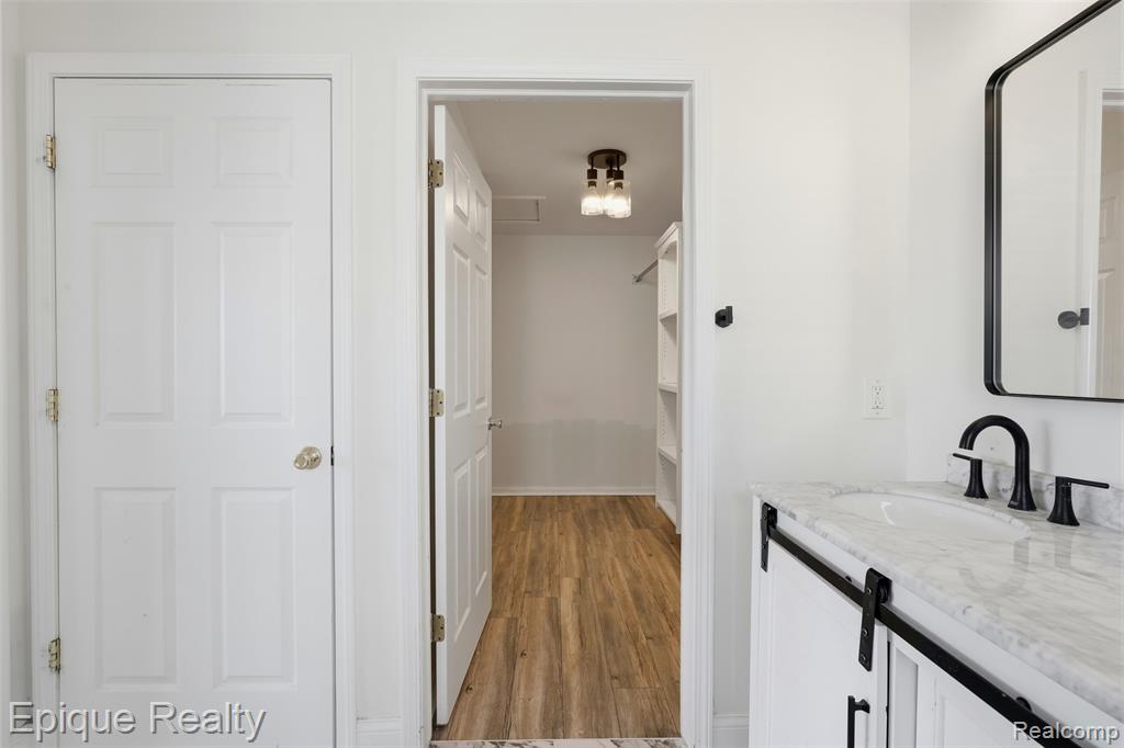 7858 Turrillium Lane, Waterford, MI 48327 — Photo 26
