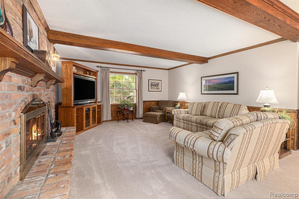 4597 Broughton Drive, Bloomfield Hills, MI 48301 — Photo 20