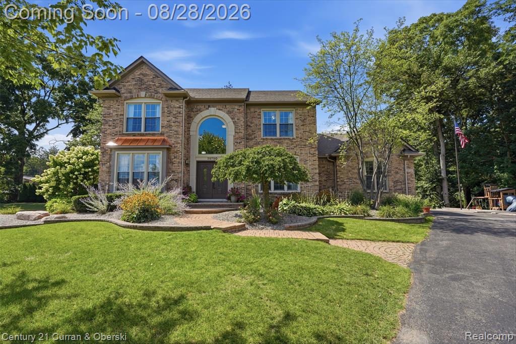 39790 Foxway Court, Northville, MI 48167