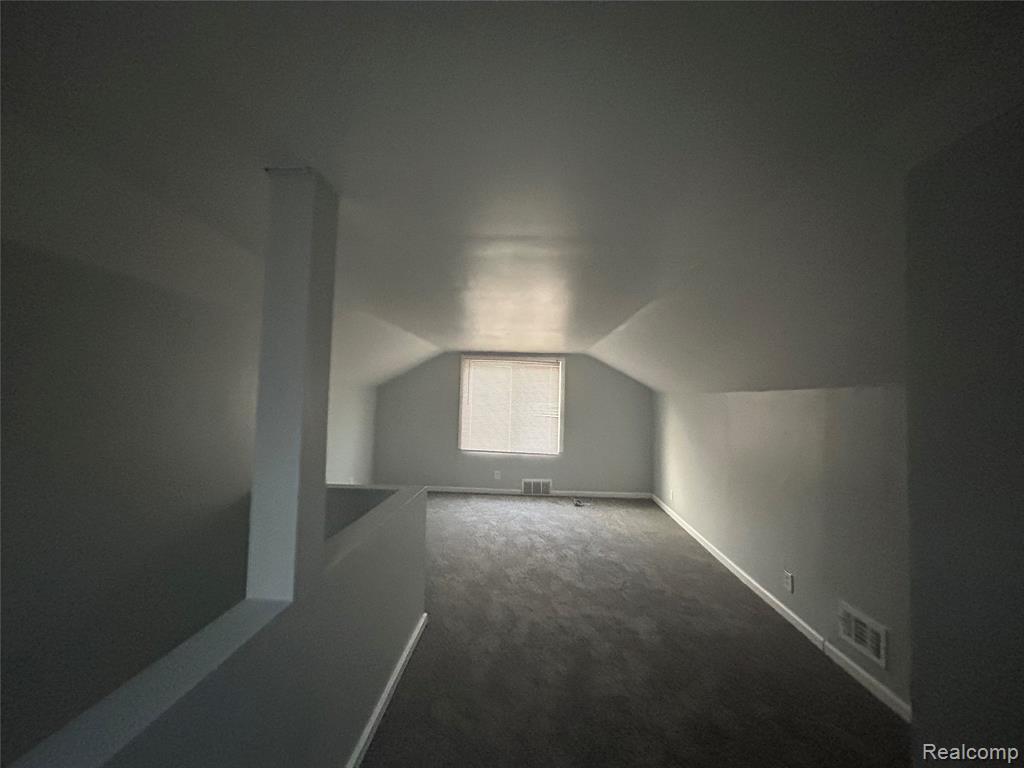 3693 Somerset Avenue, Detroit, MI, 48224