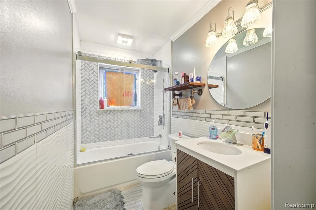 12130 Bloom Street, Detroit, MI 48212 — Photo 16