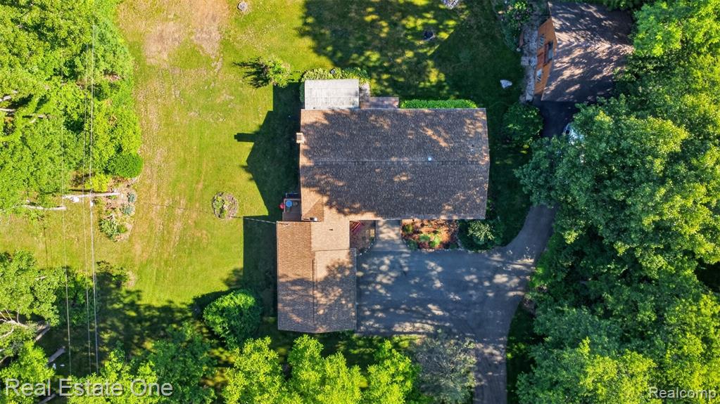 5466 Grange Hall Road, Holly, MI 48442 — Photo 26
