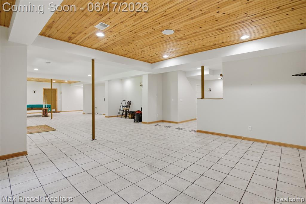 11910 Scott Road, Davisburg, MI 48350 — Photo 34