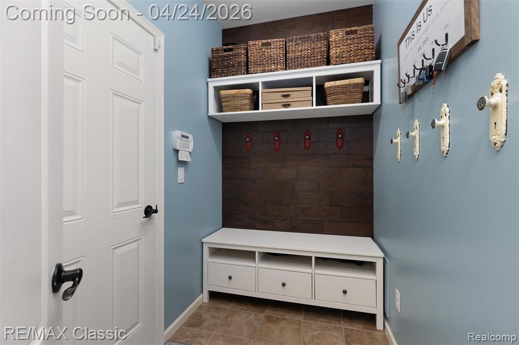 50282 Langley Drive, Novi, MI — Photo 24