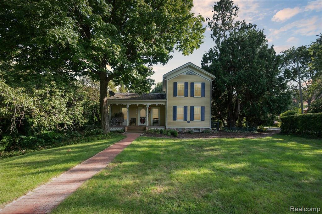 323 BENJAMIN Street, Romeo, MI 48065 — Photo 2