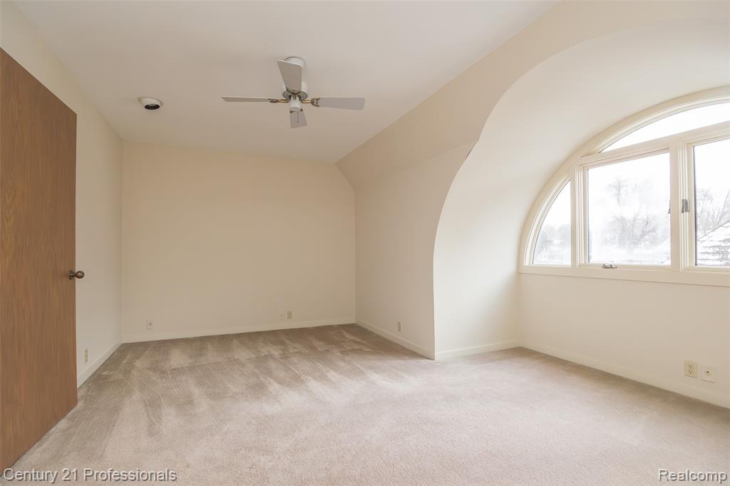 9095 S Saginaw Road, 5, Grand Blanc, MI 48439 — Photo 55