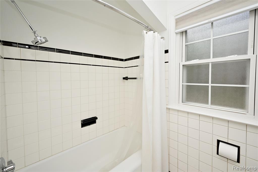 510 N Connecticut Avenue, Royal Oak, MI 48067 — Photo 20