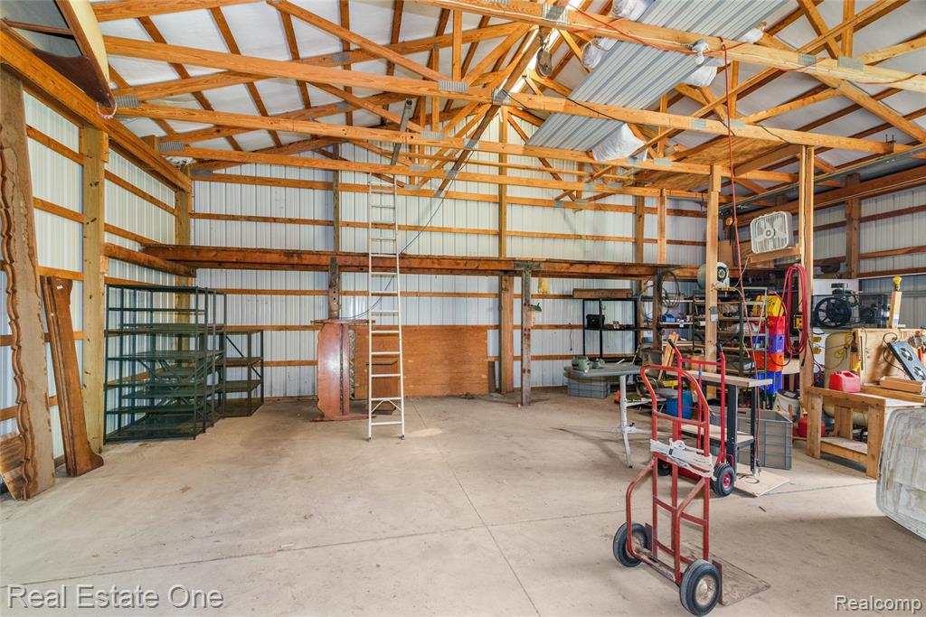9050 Earhart Road, South Lyon, MI 48178 — Photo 40