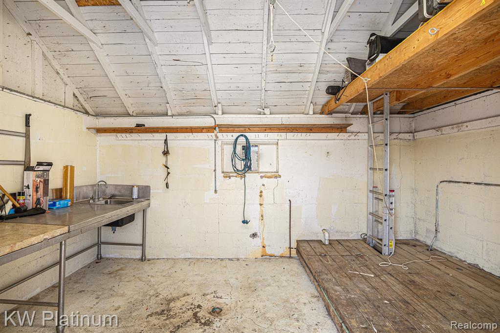 8060 Brockway Road, Melvin, MI 48454 — Photo 24
