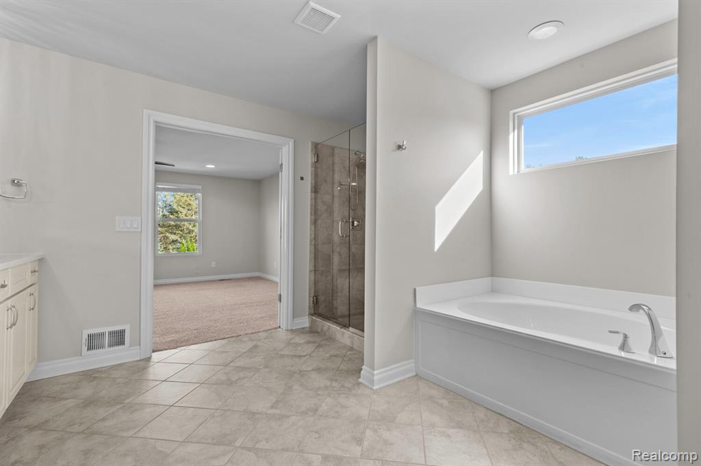 1526 Hickory Ridge Court, Canton, MI 48187 — Photo 22
