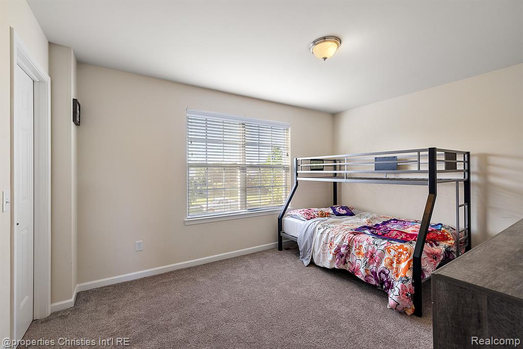 61171 SADDLECREEK Drive, South Lyon, MI 48178 — Photo 29