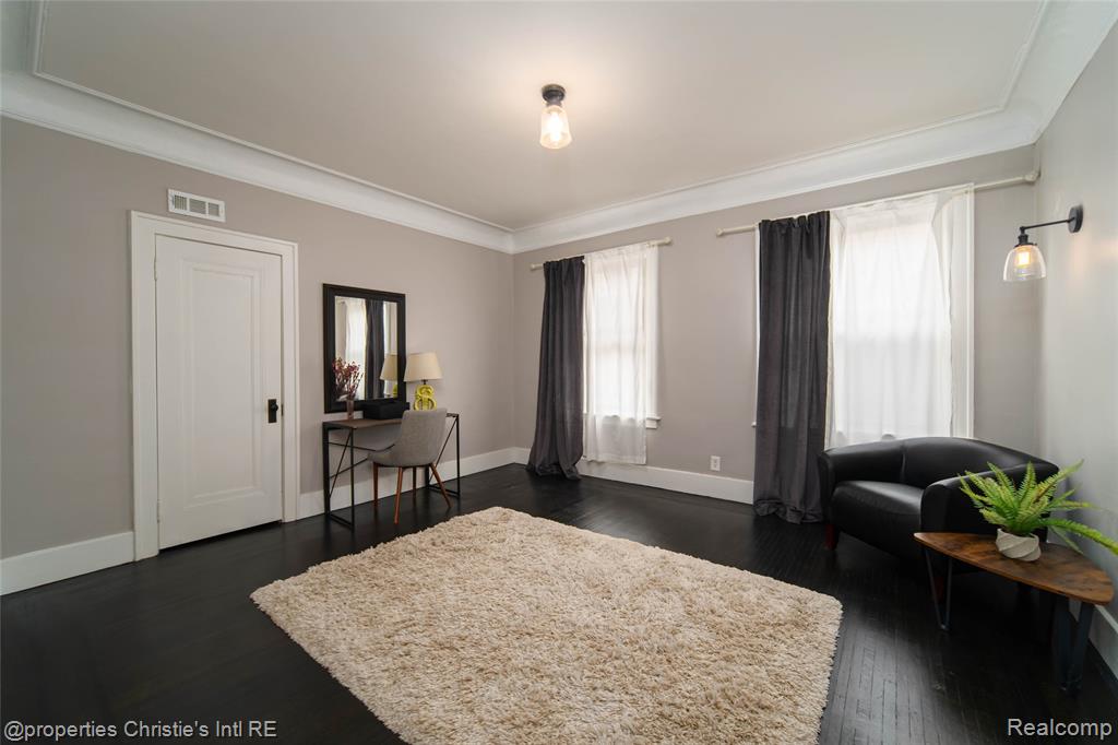 8604 La Salle Boulevard, Detroit, MI 48206 — Photo 42