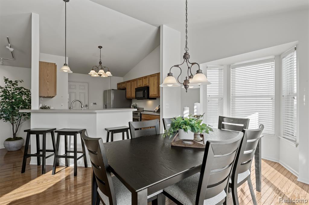 6291 Creekside Circle, Ypsilanti, MI 48197 — Photo 11