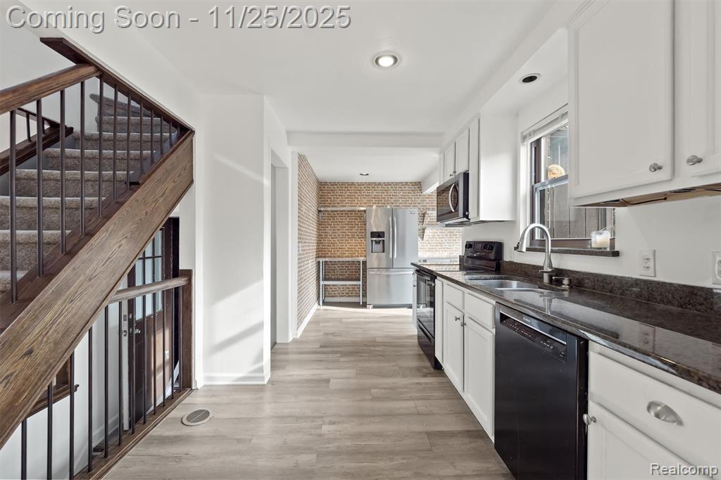 13111 Nadine Avenue, Huntington Woods, MI — Photo 11