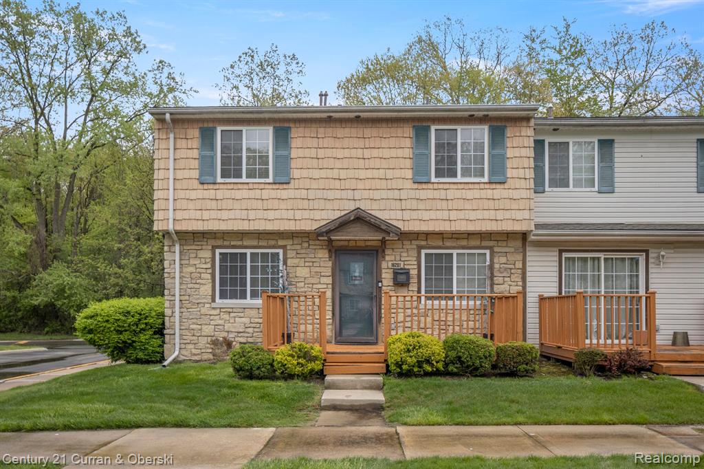 16201 TERRACE VILLAGE Drive, Taylor, MI 48180 — Photo 2