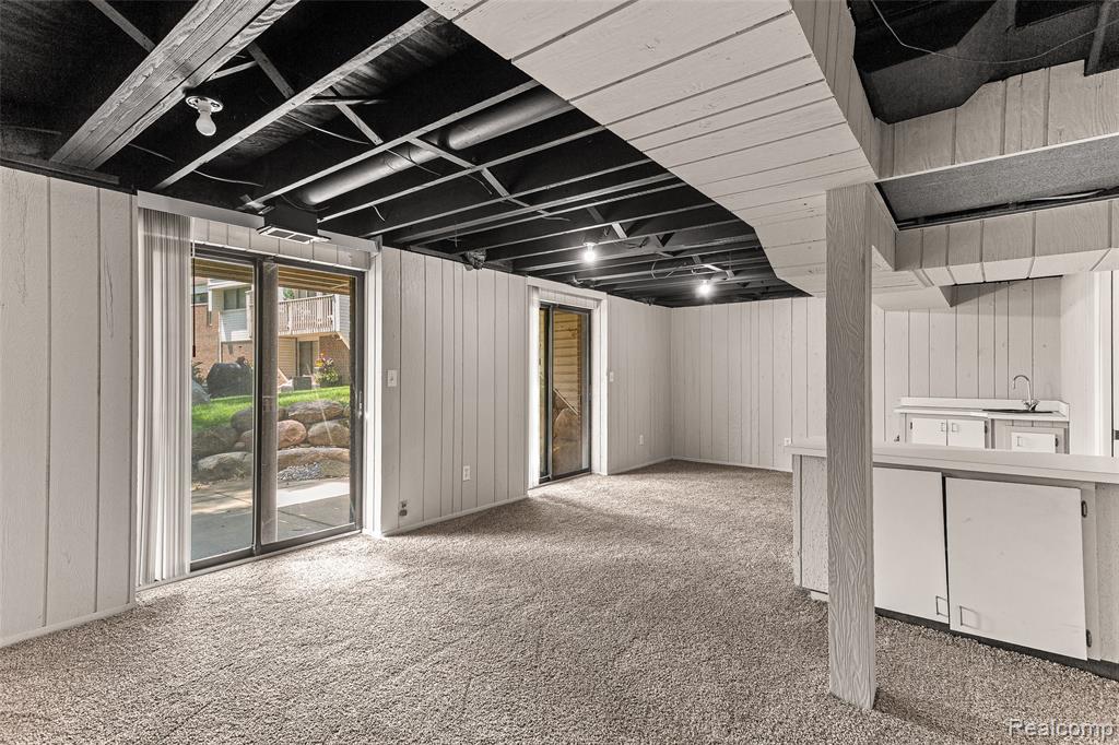 5317 Fairway Lane, West Bloomfield, MI 48323 — Photo 32
