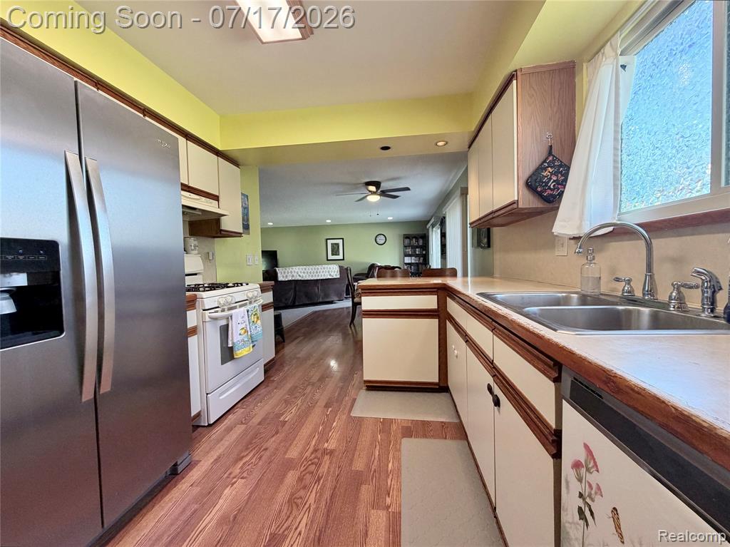 39941 Bridgeview Street, Harrison Township, MI — Photo 7