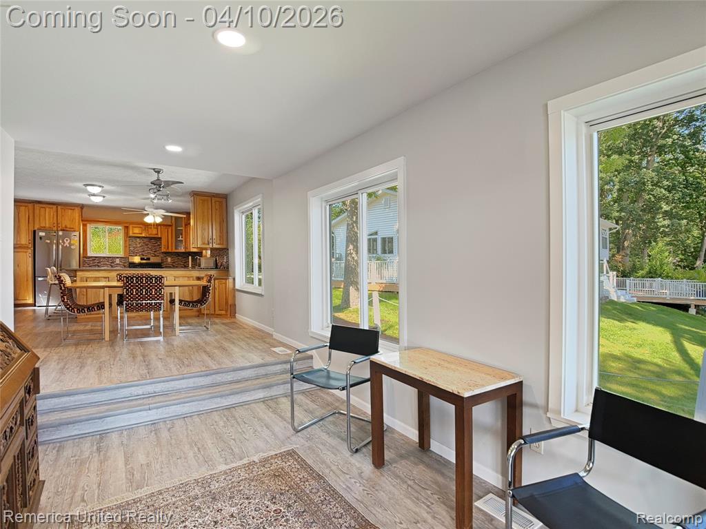16431 Oak Hill Drive, Fenton, MI 48430 — Photo 18