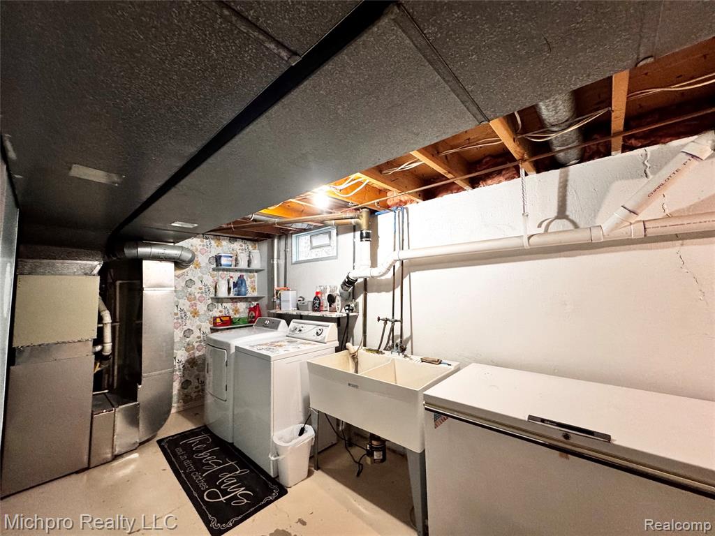 9306 DODGE Road, Otisville, MI 48463 — Photo 44