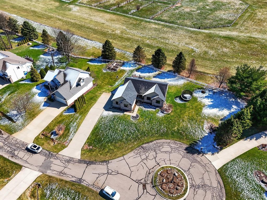 16529 W Horseshoe Trail, Linden, MI 48451 — Photo 42